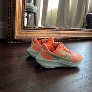 Women’s Nike Pegasus